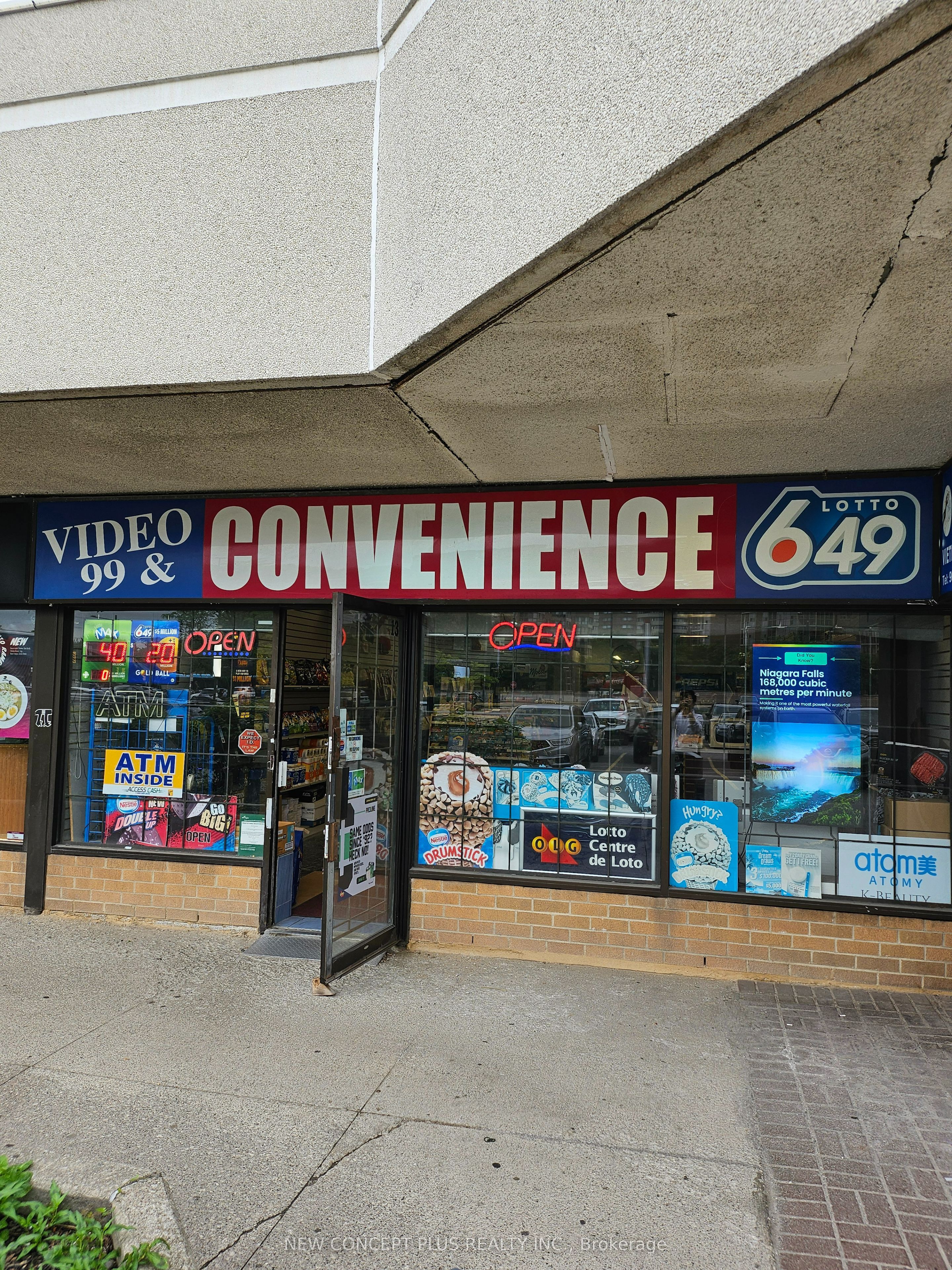 Convenience/Variety Business for Sale — 9555 Yonge St #13, Richmond Hill photo 1