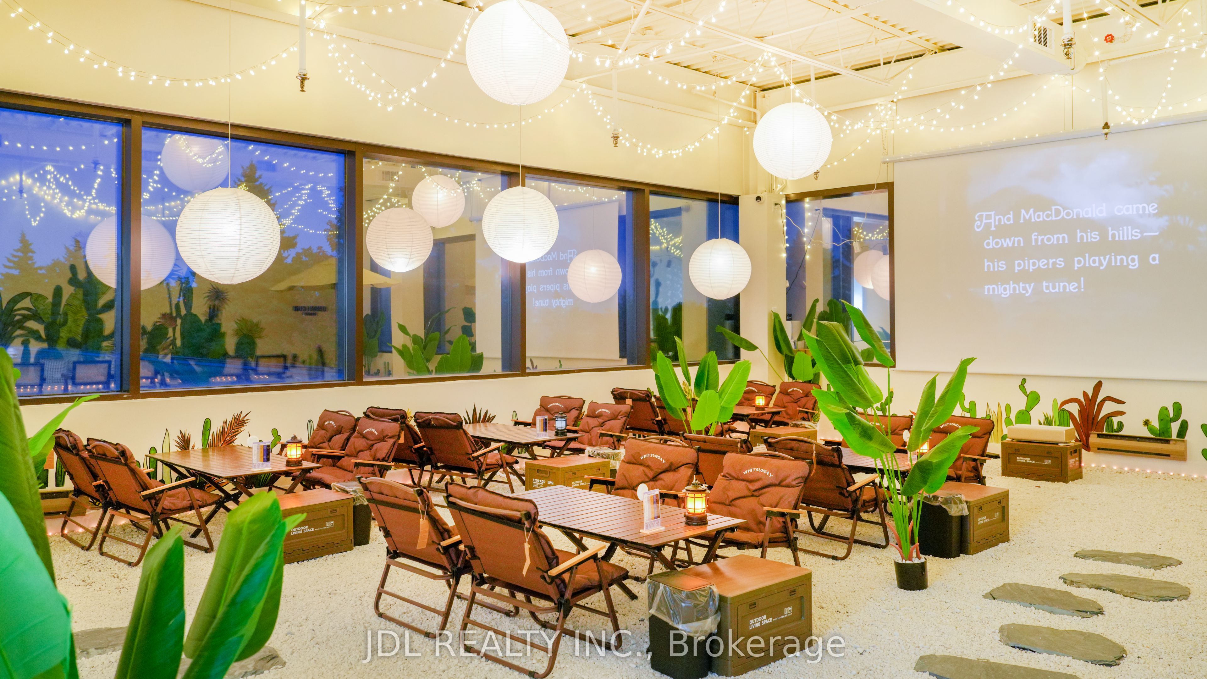 Sports/Entertainment Business for Sale — 70 Valleywood Dr #202, Markham photo 1